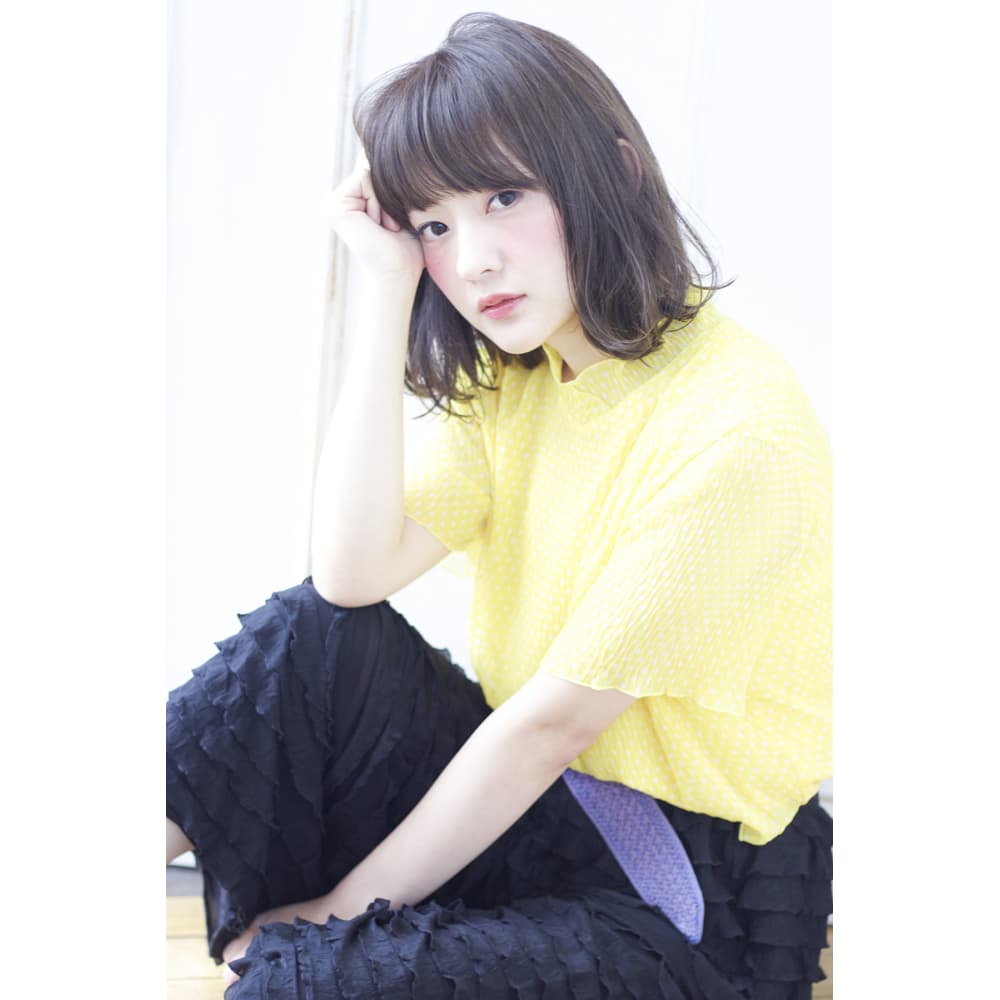 外ハネ モテボブ 透明感ネイビーカラー Y ３９ Alice By Afloat アリスバイアフロート のヘアスタイル 美容院 美容室を予約するなら楽天ビューティ