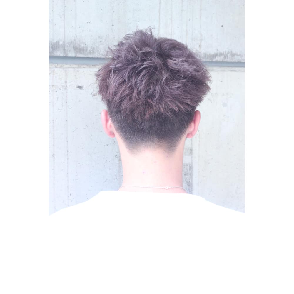 外国人風ツーブロックショート Boucle ブークル のヘアスタイル 美容院 美容室を予約するなら楽天ビューティ