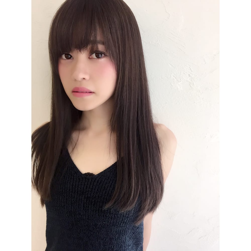 心に強く訴えるダーク カラー ロング 最高のヘアスタイルのアイデア 心に強く訴えるダーク カラー ロング 最高のヘアスタイルのアイデア