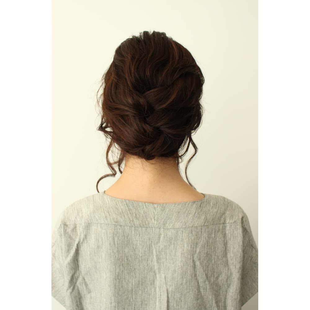 ゆる編み込み シンプル フルアップ Atelier Sunny Day アトリエサニーデイ のヘアスタイル 美容院 美容室を予約するなら楽天ビューティ ゆる編み込み シンプル フルアップ Atelier Sunny Day アトリエサニーデイ のヘアスタイル 美容院 美容室を予約するなら楽天ビューティ