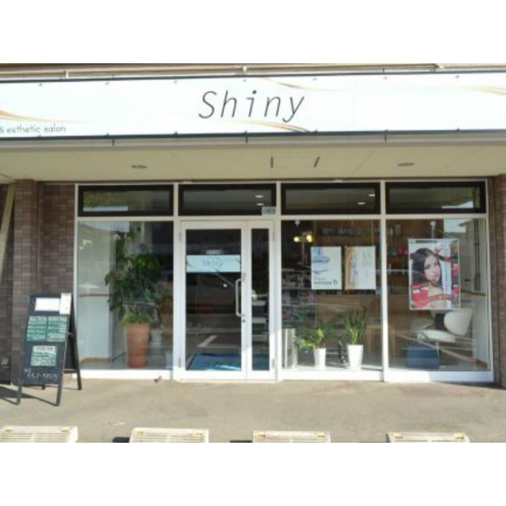 Hair ＆ Esthetic salon Shiny 画像2