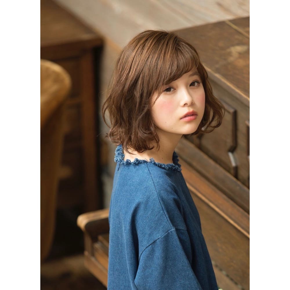 うぶバング ミルクティーカラークラシカルボブ Trois Epis 表参道 トロワエピ オモテサンドウ のヘアスタイル 美容院 美容室を予約するなら楽天ビューティ うぶバング ミルクティーカラークラシカルボブ Trois Epis 表参道 トロワエピ オモテサンドウ のヘアスタイル 美容院 美容室を予約するなら楽天ビューティ