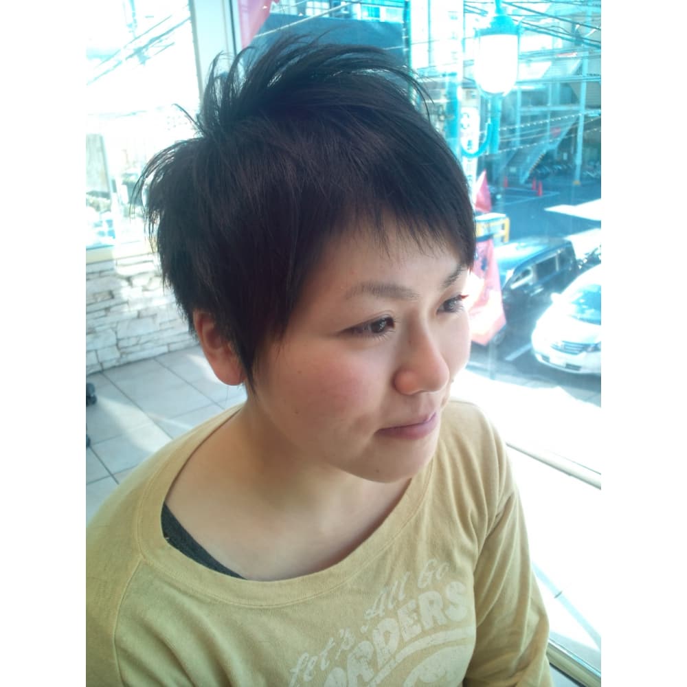 スプリングベリーショート パイナップル大宮店 ｄｉｔａ ディータ のヘアスタイル 美容院 美容室を予約するなら楽天ビューティ