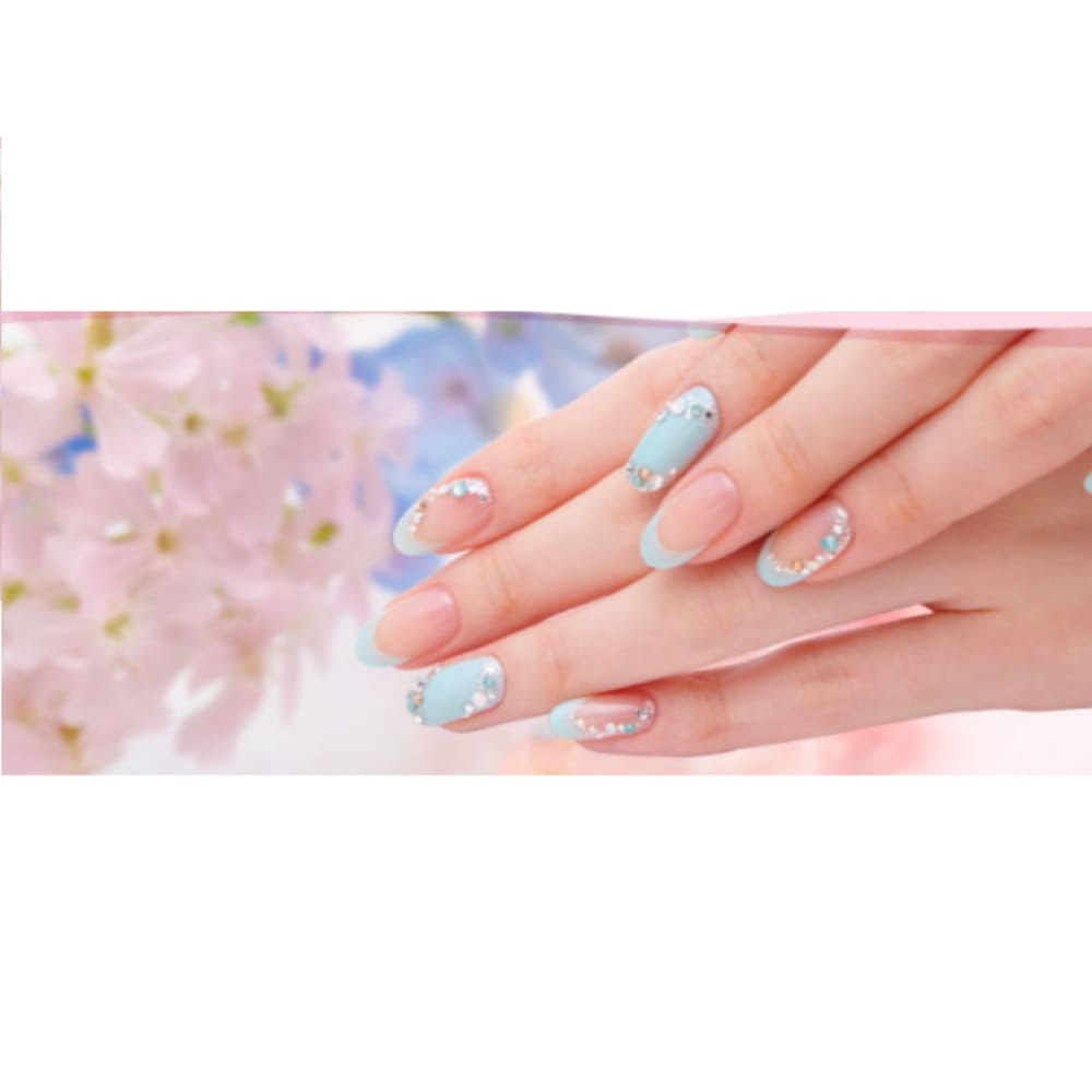 Nail and Eyelash BLUE BEE 画像