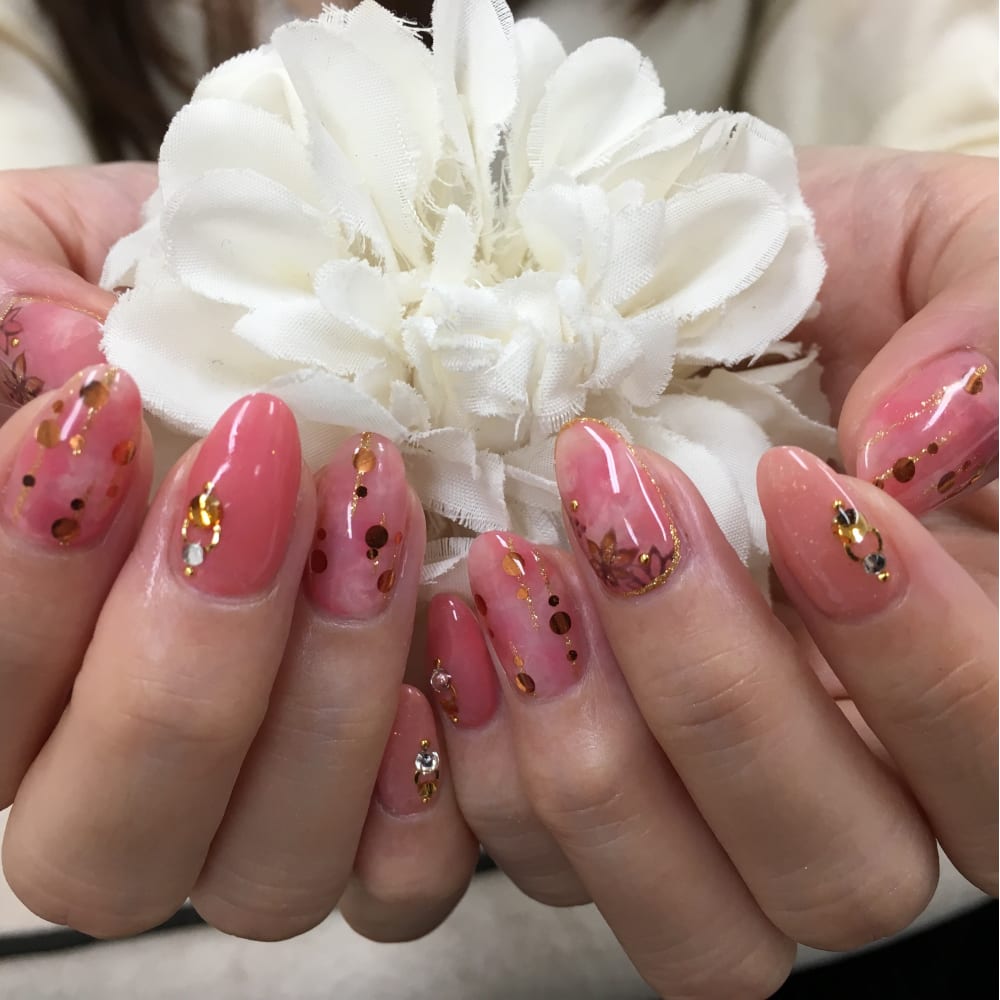 紅葉ネイル Luna Nail ルナネイル のネイルデザイン ネイル まつげサロンを予約するなら楽天ビューティ