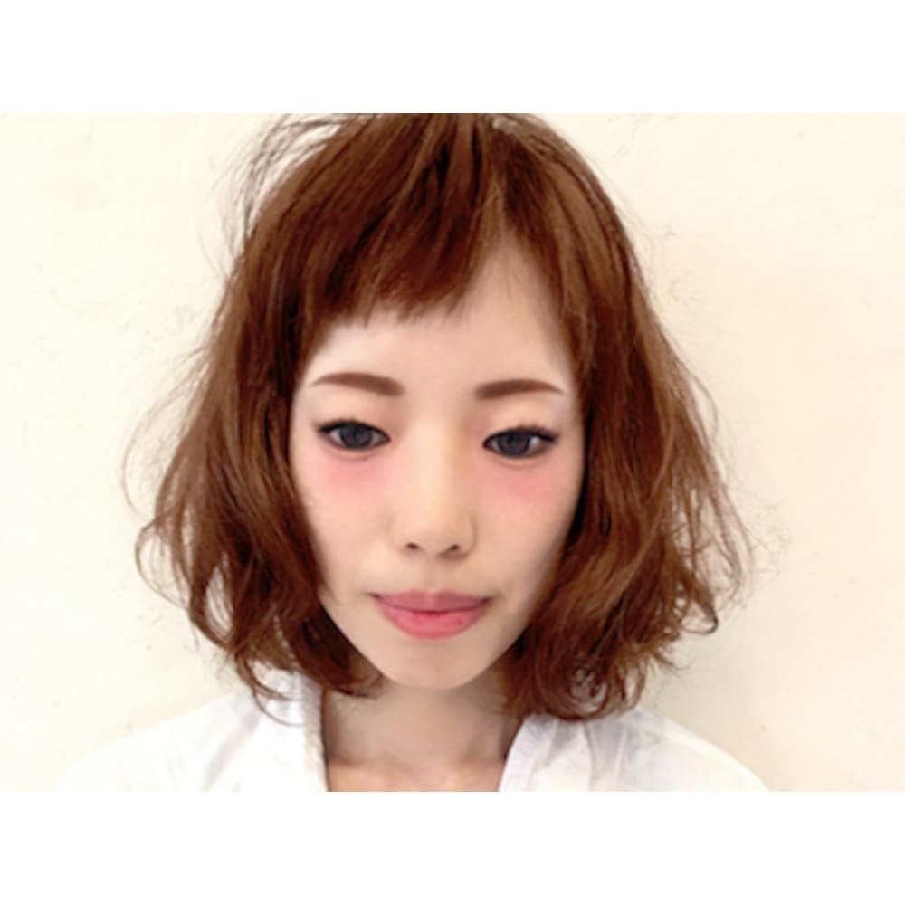 前髪短めランダムボブ Recoru Hair Design ルコルヘアーデザイン のヘアスタイル 美容院 美容室を予約するなら楽天ビューティ