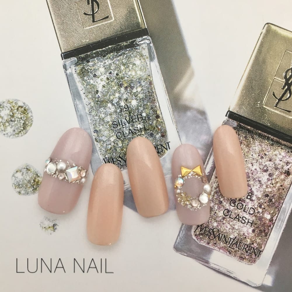 大人クリスマス Luna Nail ルナネイル のネイルデザイン ネイル まつげサロンを予約するなら楽天ビューティ 大人クリスマス Luna Nail ルナネイル のネイルデザイン ネイル まつげサロンを予約するなら楽天ビューティ