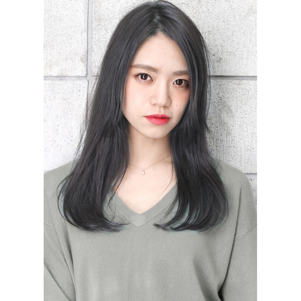 ネイビーグレージュ 毛束感 ナチュラルロング Hair Salon Gallica ヘアーサロンガリカ のヘアスタイル 美容院 美容室を予約するなら楽天ビューティ