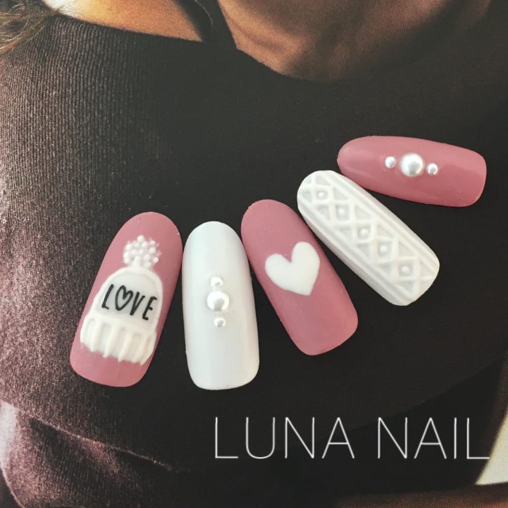 ニット バレンタイン Luna Nail ルナネイル のネイルデザイン ネイル まつげサロンを予約するなら楽天ビューティ