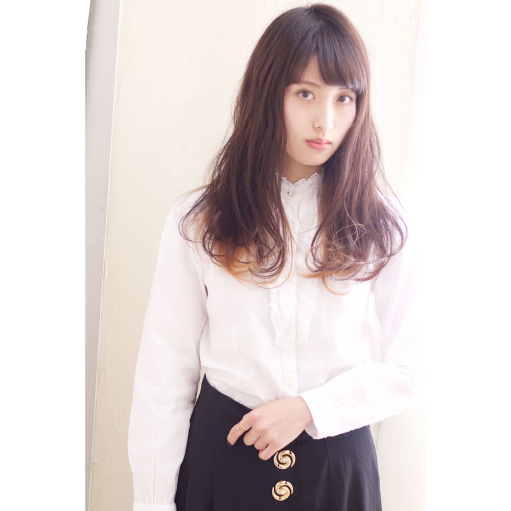 Aラインシルエットインナーカラーパーマスタイル Aki 58 Alice By Afloat アリスバイアフロート のヘアスタイル 美容院 美容室を予約するなら楽天ビューティ