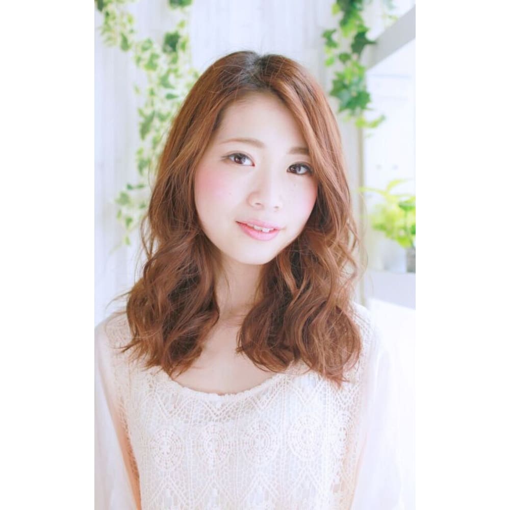 モテルーズミディアム ズール 生田店 ズールイクタテン のヘアスタイル 美容院 美容室を予約するなら楽天ビューティ