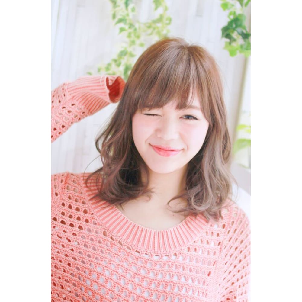 ロングユルフワカール ズール 生田店 ズールイクタテン のヘアスタイル 美容院 美容室を予約するなら楽天ビューティ