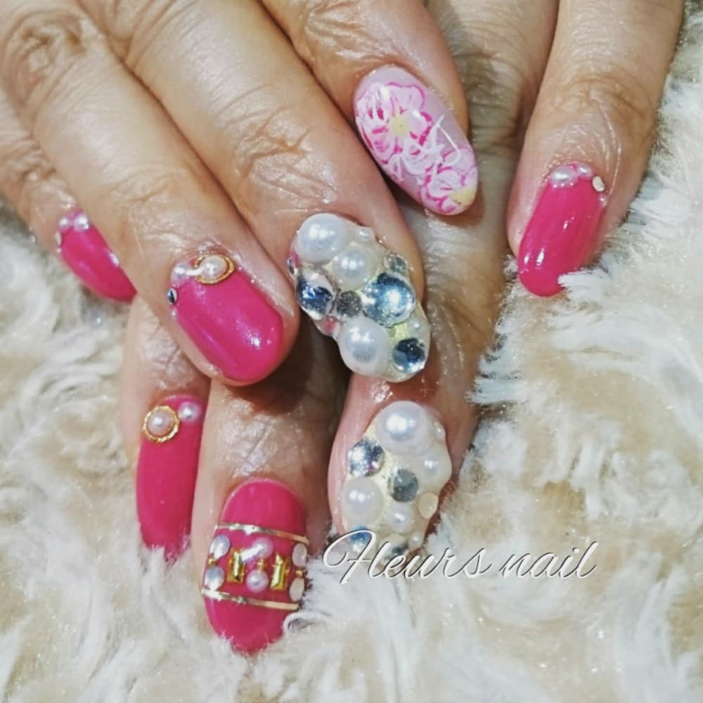 Fleurs Nail