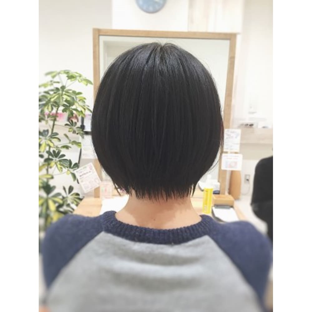 前下がりボブ Lina Beauty Garden リーナ ビューティーガーデン のヘアスタイル 美容院 美容室を予約するなら楽天ビューティ 前下がりボブ Lina Beauty Garden リーナ ビューティーガーデン のヘアスタイル 美容院 美容室を予約するなら楽天ビューティ