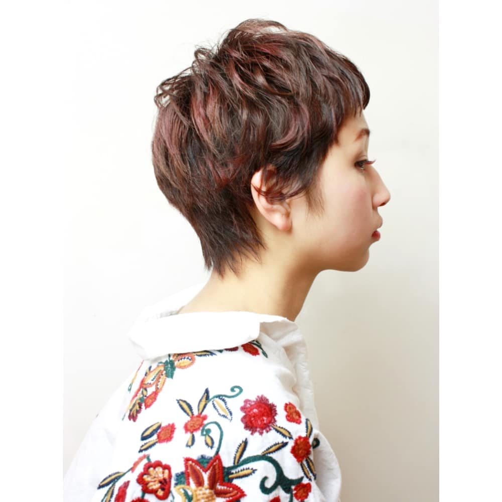 ワックスをクシュクシュっと揉み込むだけです Renjishi Kichijoji レンジシ のヘアスタイル 美容院 美容室を予約するなら楽天ビューティ