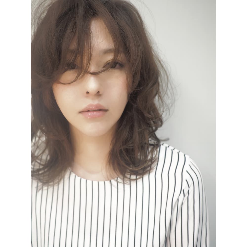 トレンドレイヤースタイル Adept アデプト のヘアスタイル 美容院 美容室を予約するなら楽天ビューティ