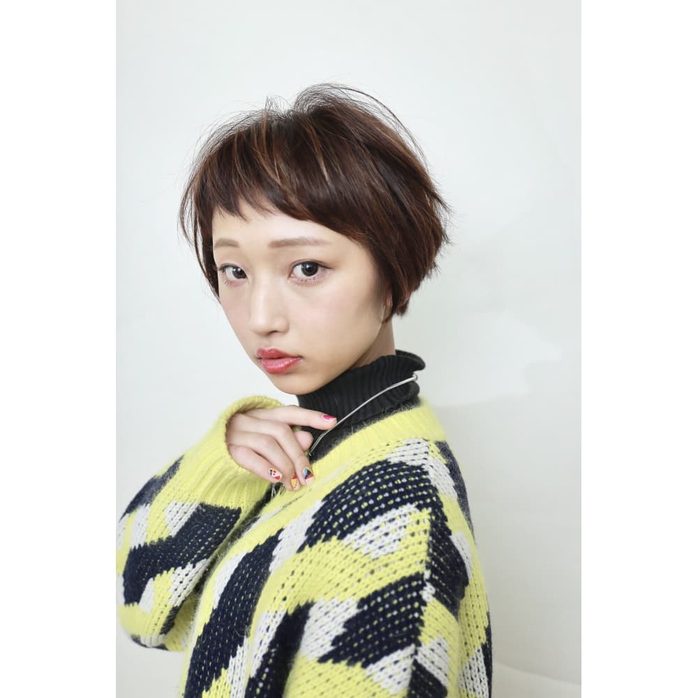 マッシュショートバング Lieu De Partil パルティル のヘアスタイル 美容院 美容室を予約するなら楽天ビューティ