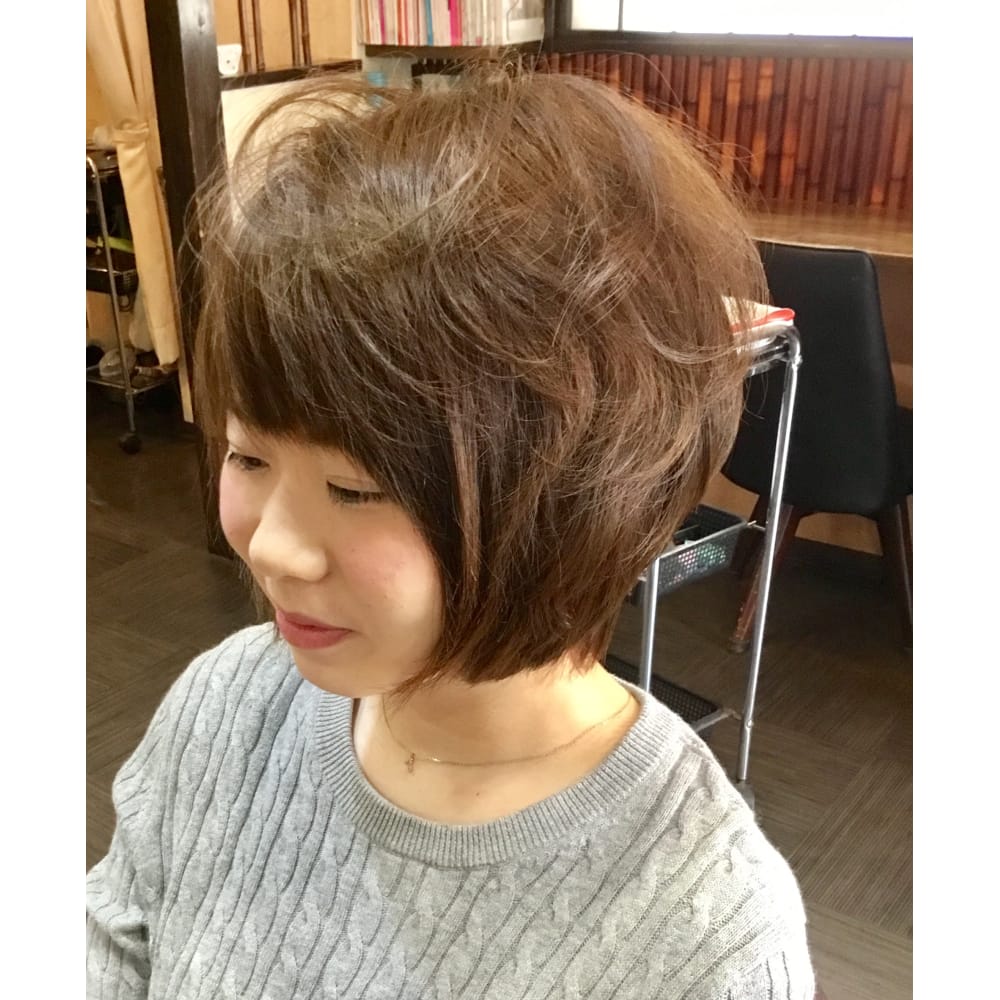 ふんわりレイヤーショートボブ 髪処あくあまりん10 カミドコロアクアマリンハチハチイチゼロ のヘアスタイル 美容院 美容室を予約するなら楽天ビューティ ふんわりレイヤーショートボブ 髪処あくあまりん10 カミドコロアクアマリンハチハチイチゼロ のヘアスタイル 美容院 美容室を予約するなら楽天ビューティ