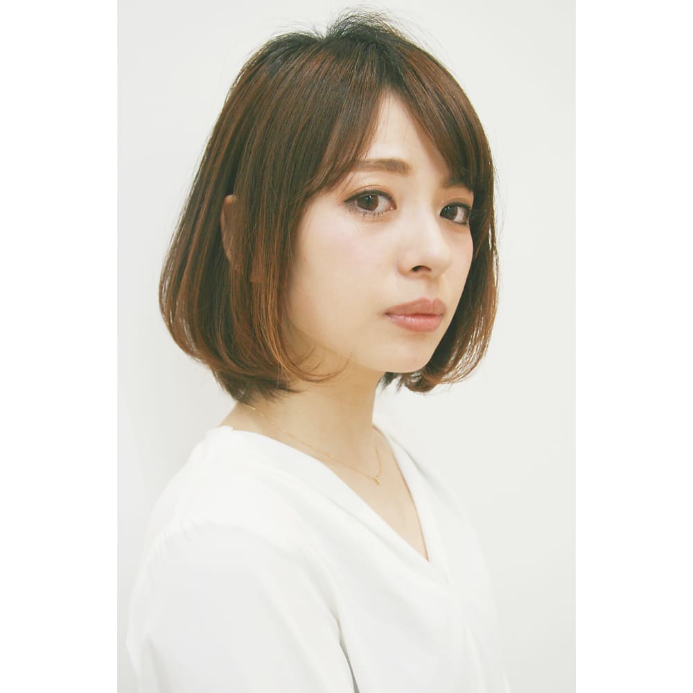 大人ナチュラルな美シルエットボブ Raguel Raguel ラグエル のヘアスタイル 美容院 美容室を予約するなら楽天ビューティ