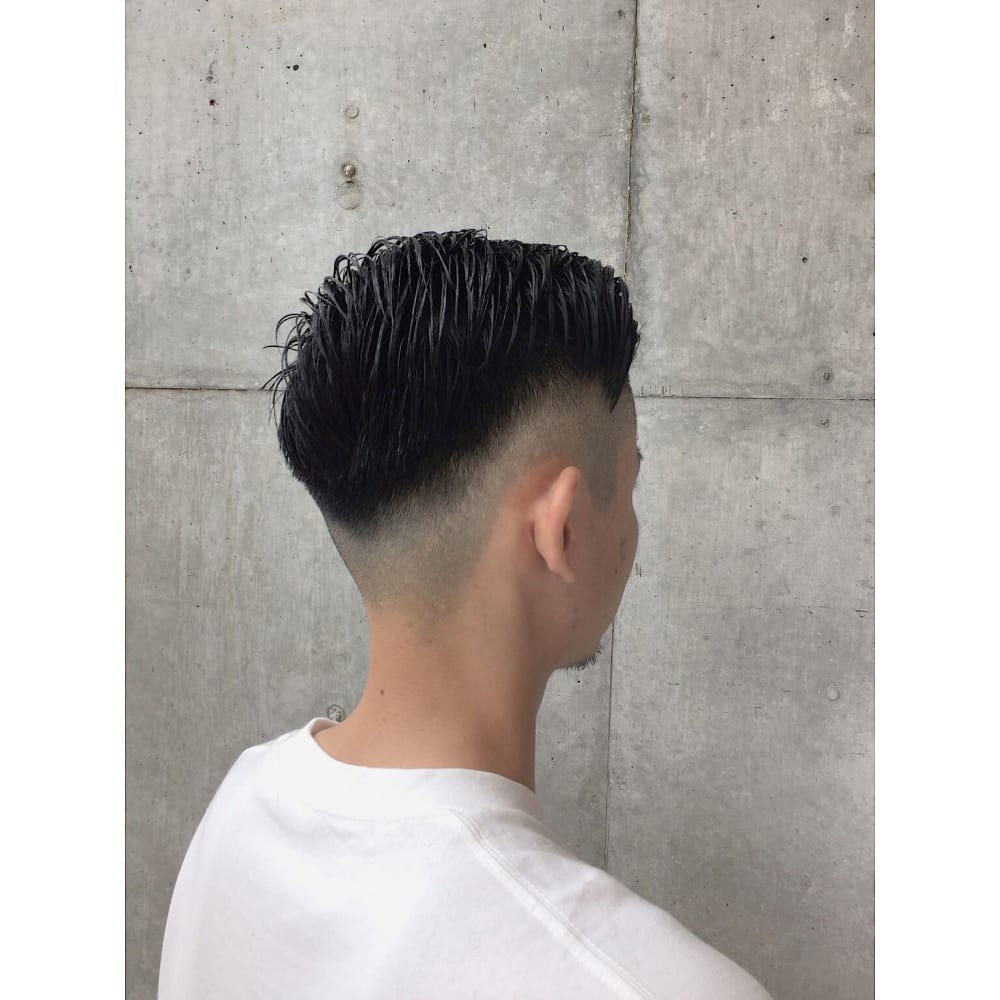 今流行のbarberスタイル Jeana Harbor ジーナハーバー のヘアスタイル 美容院 美容室を予約するなら楽天ビューティ