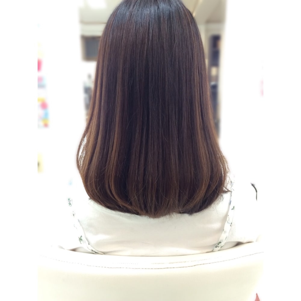 前上がりな ワンカール ロブ Hair Verde ヘアー ヴェルデ のヘアスタイル 美容院 美容室を予約するなら楽天ビューティ