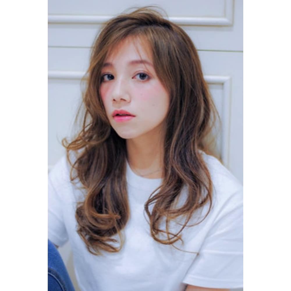 透明感 外国人風カラーはお任せください 髪質にあったダーメジがより少ない溶剤をチョイス致します Crea クレア のこだわり特集 美容院 美容室を予約するなら楽天ビューティ