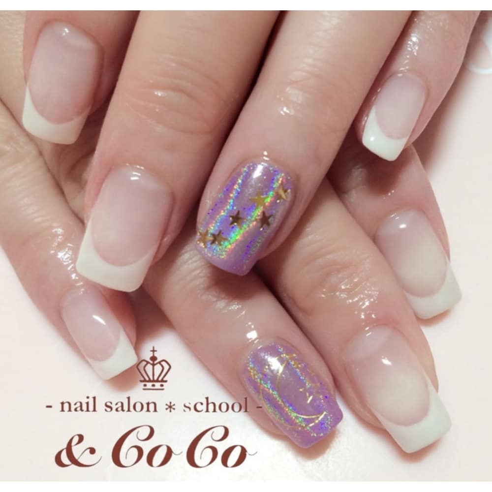 ナチュラルフレンチ ユニコーンネイル Nailsalon School Coco ネイルサロンスクールアンドココ のネイルデザイン ネイル まつげサロンを予約するなら楽天ビューティ