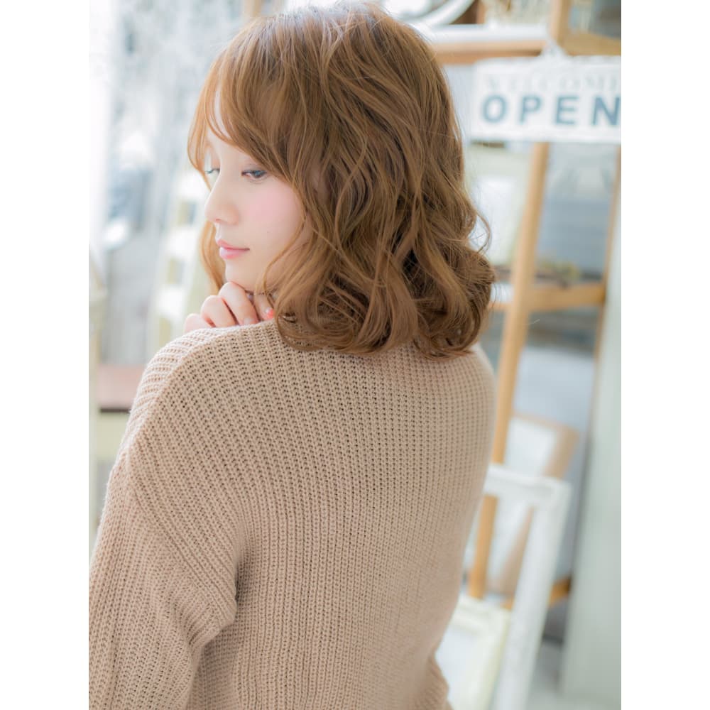 ハイトーンウェービーヘア Mod S Hair 越谷 モッズヘア 越谷西口店 モッズヘア コシガヤニシグチテン のヘアスタイル 美容院 美容室を予約するなら楽天ビューティ