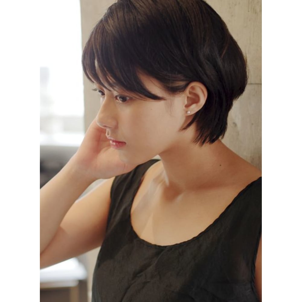 黒髪小顔ショートヘア Circus By Beautrium 表参道 サーカスバイビュートリアム のヘアスタイル 美容院 美容室を予約するなら楽天ビューティ