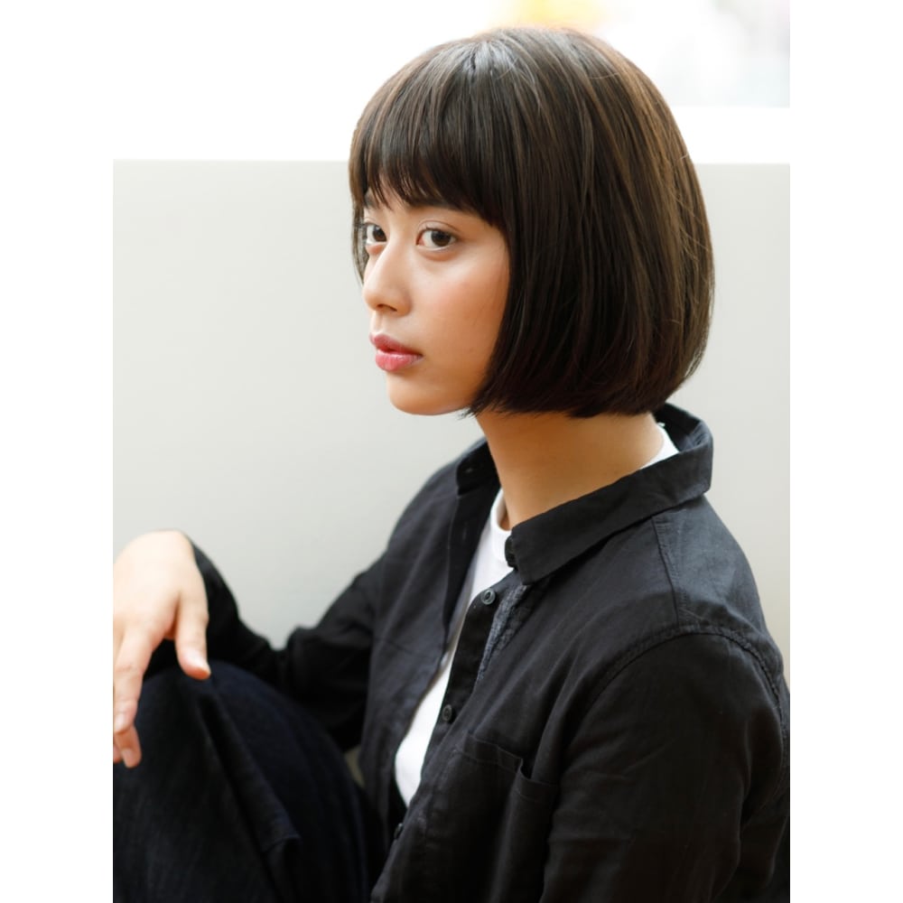 厚めバング ストレートボブ Clan クラン のヘアスタイル 美容院 美容室を予約するなら楽天ビューティ 厚めバング ストレートボブ Clan クラン のヘアスタイル 美容院 美容室を予約するなら楽天ビューティ
