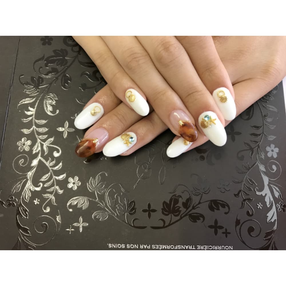 Nail Salon Welina ネイルサロンウェリナ の予約 サロン情報 ネイル まつげサロンを予約するなら楽天ビューティ