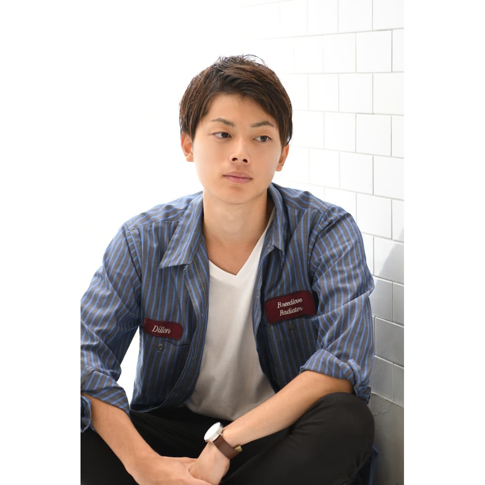 アップバング トラッド風ウェットショート Fuga Hair フーガヘアー のヘアスタイル 美容院 美容室を予約するなら楽天ビューティ