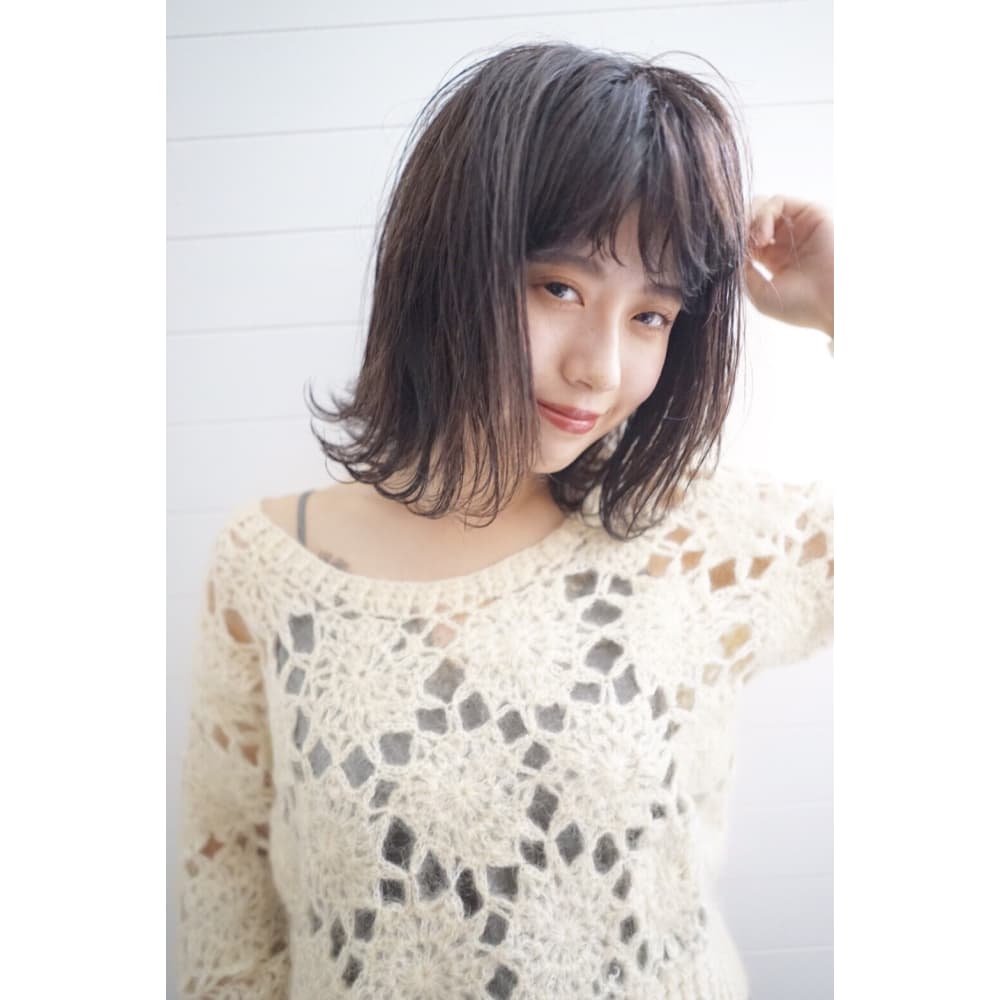 ざっくりボブミディアム And 中目黒 アンドナカメグロ のヘアスタイル 美容院 美容室を予約するなら楽天ビューティ