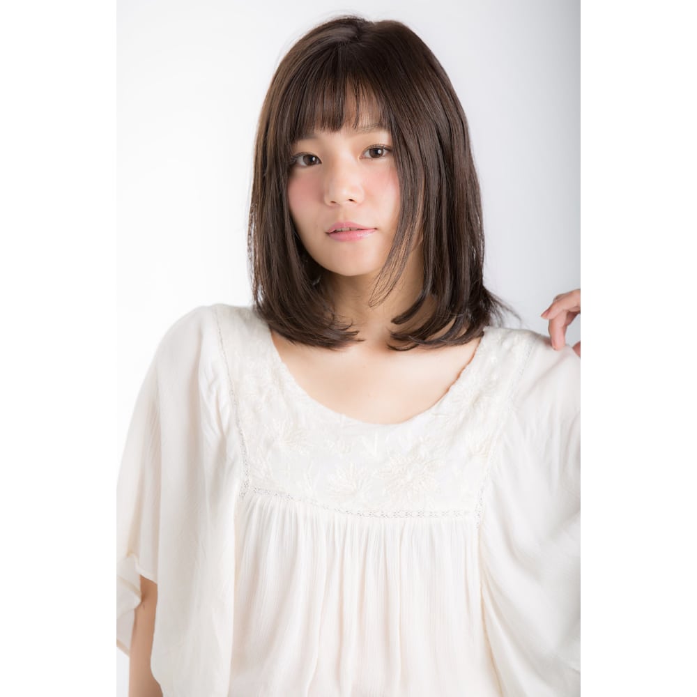 Euphoria 三田淑絵 鎖骨くらいのワンカールぼぶ Euphoria 新宿店 ユーフォリア シンジュクテン ユーフォリア シンジュクテン のヘアスタイル 美容院 美容室を予約するなら楽天ビューティ