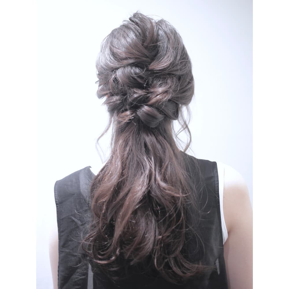 Oreo 最旬 外国人風ヘアアレンジ Oreo オレオ のヘアスタイル 美容院 美容室を予約するなら楽天ビューティ