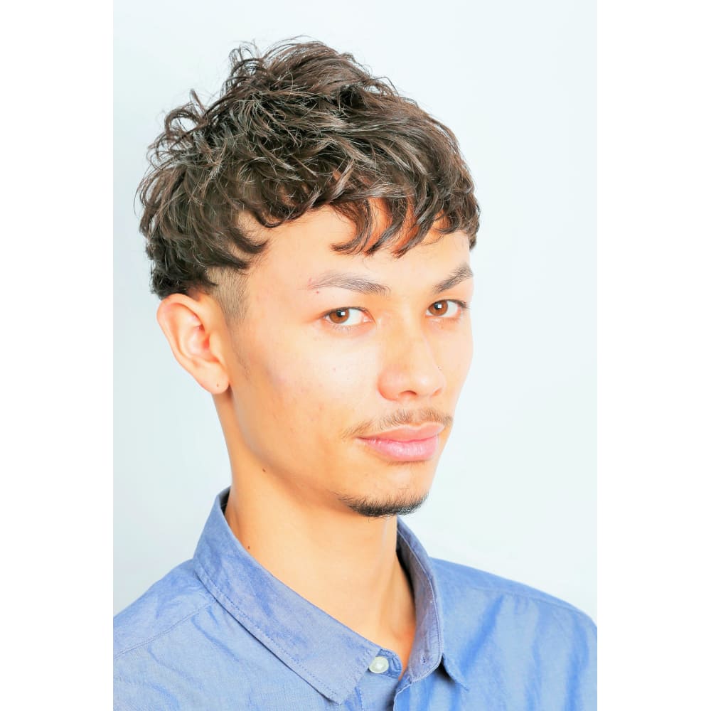 ソフトモヒ風ツーブロック Relax Garden Hair リラックスガーデンヘア のヘアスタイル 美容院 美容室を予約するなら楽天ビューティ ソフトモヒ風ツーブロック Relax Garden Hair リラックスガーデンヘア のヘアスタイル 美容院 美容室を予約するなら楽天ビューティ