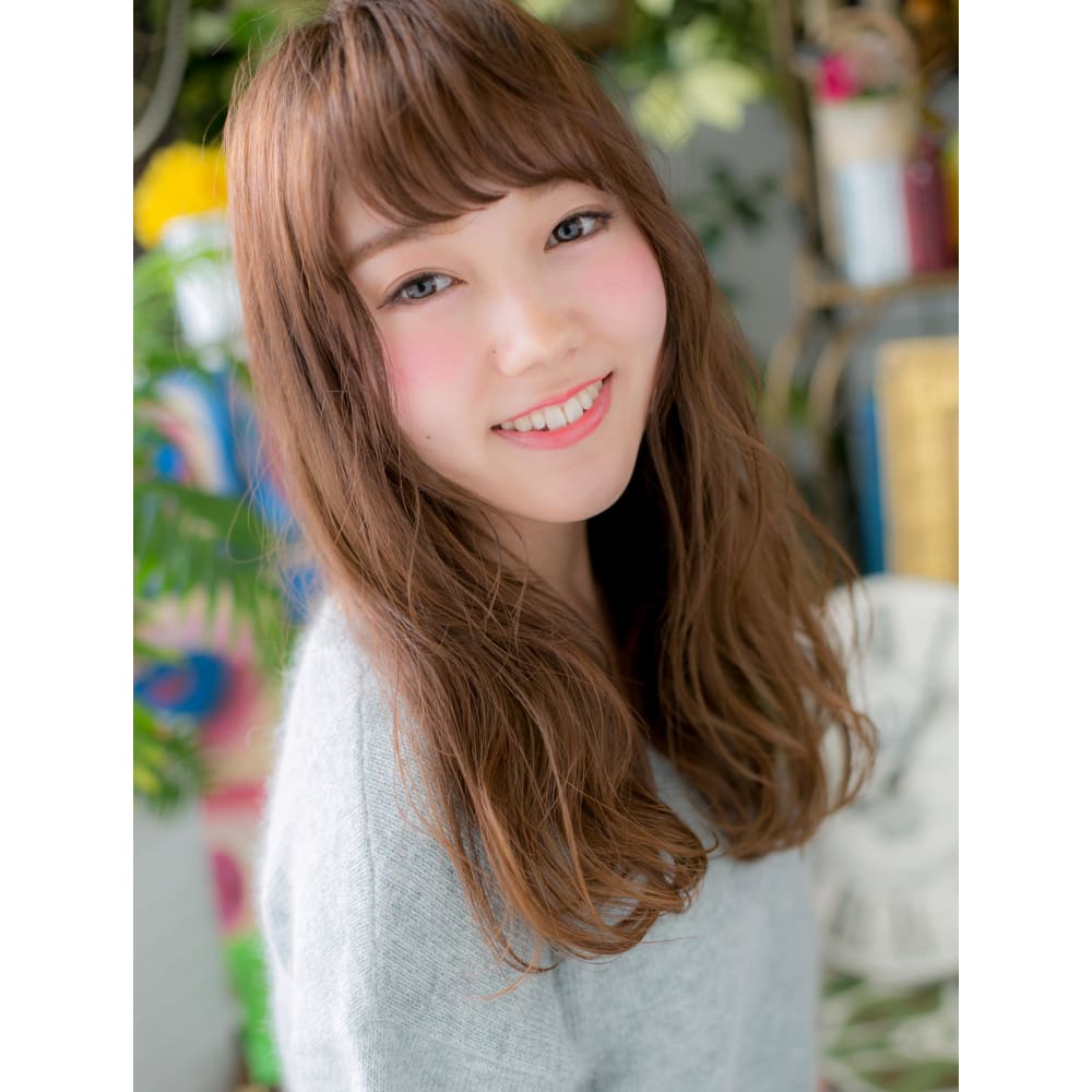 斜めバングが大人かわいい ヌーディロング Cover Hair Bliss 川口