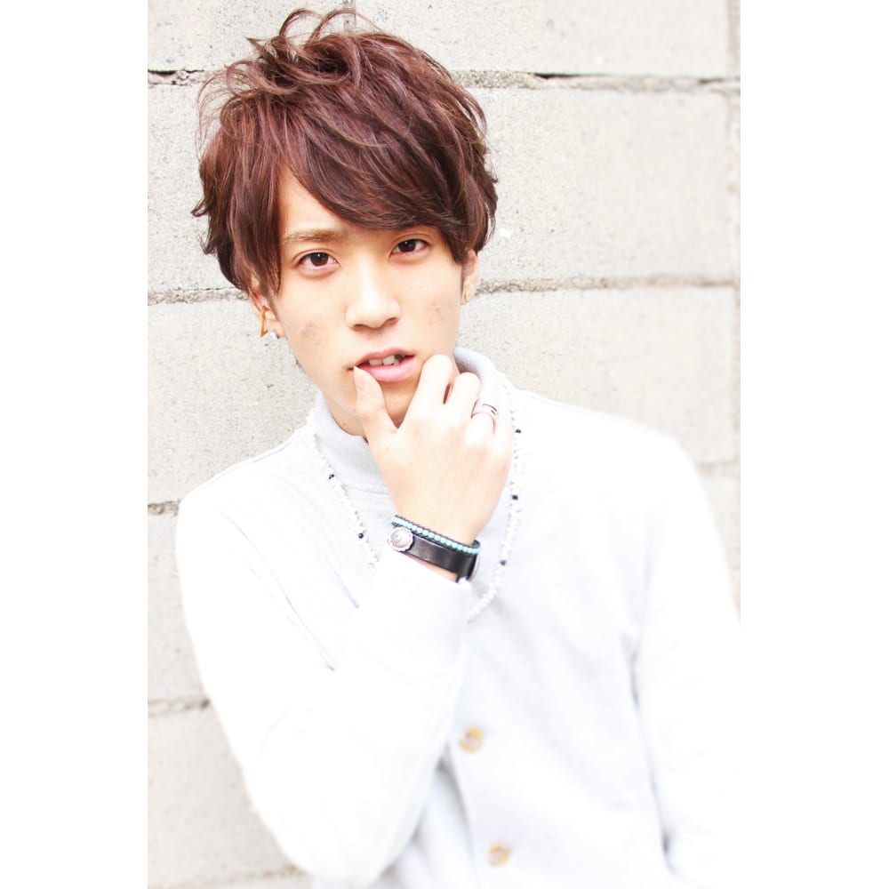 メンズ束感ショート Artiste アルティスト のヘアスタイル 美容院 美容室を予約するなら楽天ビューティ