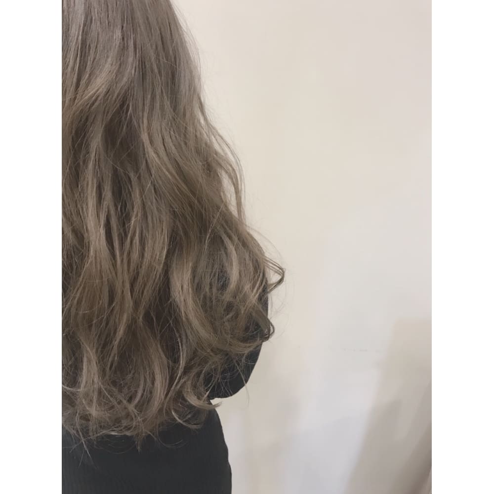 多彩な似合わせカラーがとにかく人気 最旬イルミナカラーでお洒落度up Foria Hair Eyerush フォリア のこだわり特集 美容院 美容室を予約するなら楽天ビューティ