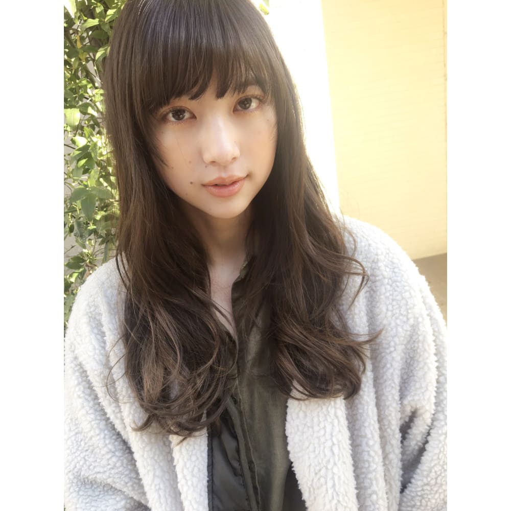 春カラー大人セミロング Y ２８５ Alice By Afloat アリスバイアフロート のヘアスタイル 美容院 美容室を予約するなら楽天ビューティ