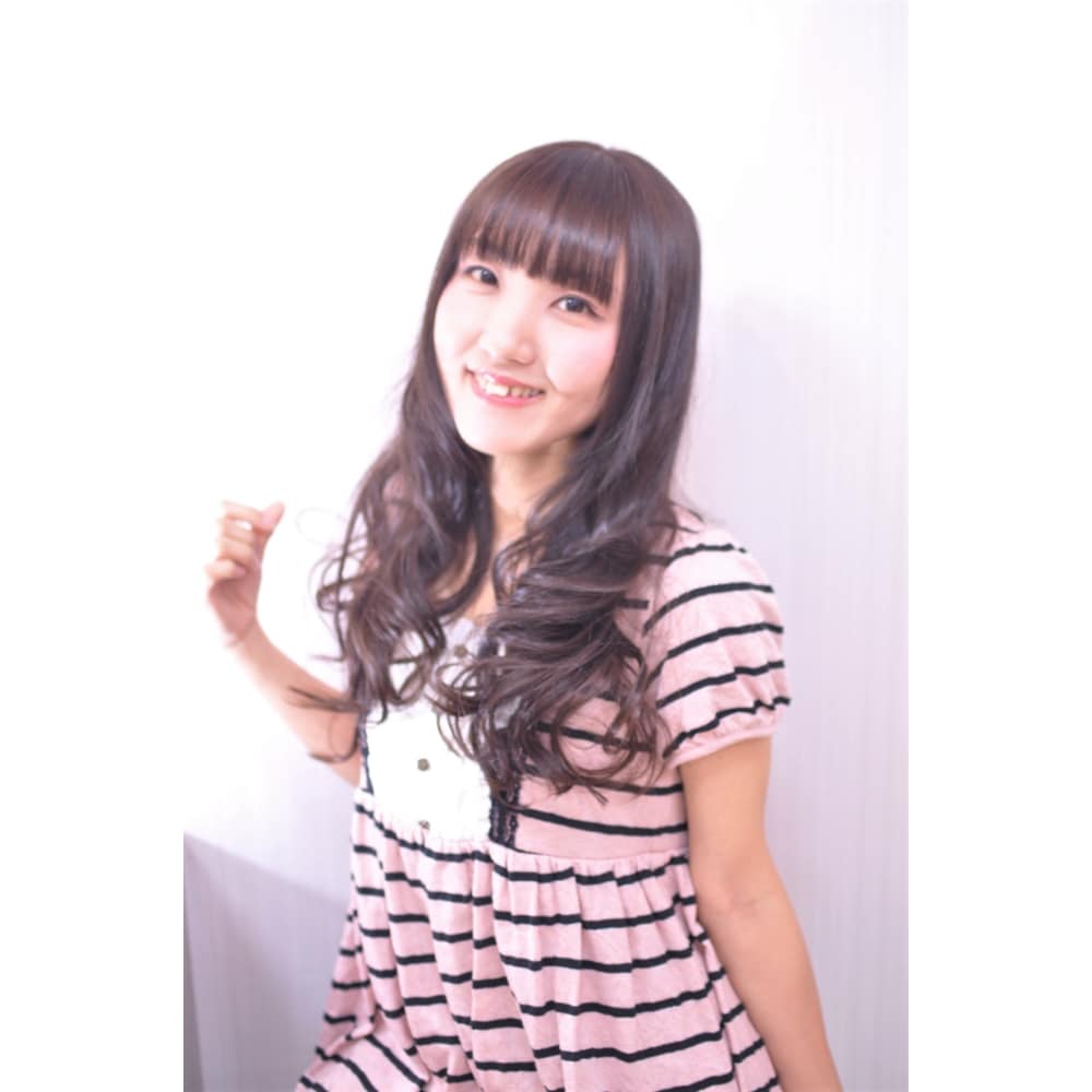 大人かわいいカールヘア Hair Make Feryne フェリーネ のヘアスタイル 美容院 美容室を予約するなら楽天ビューティ