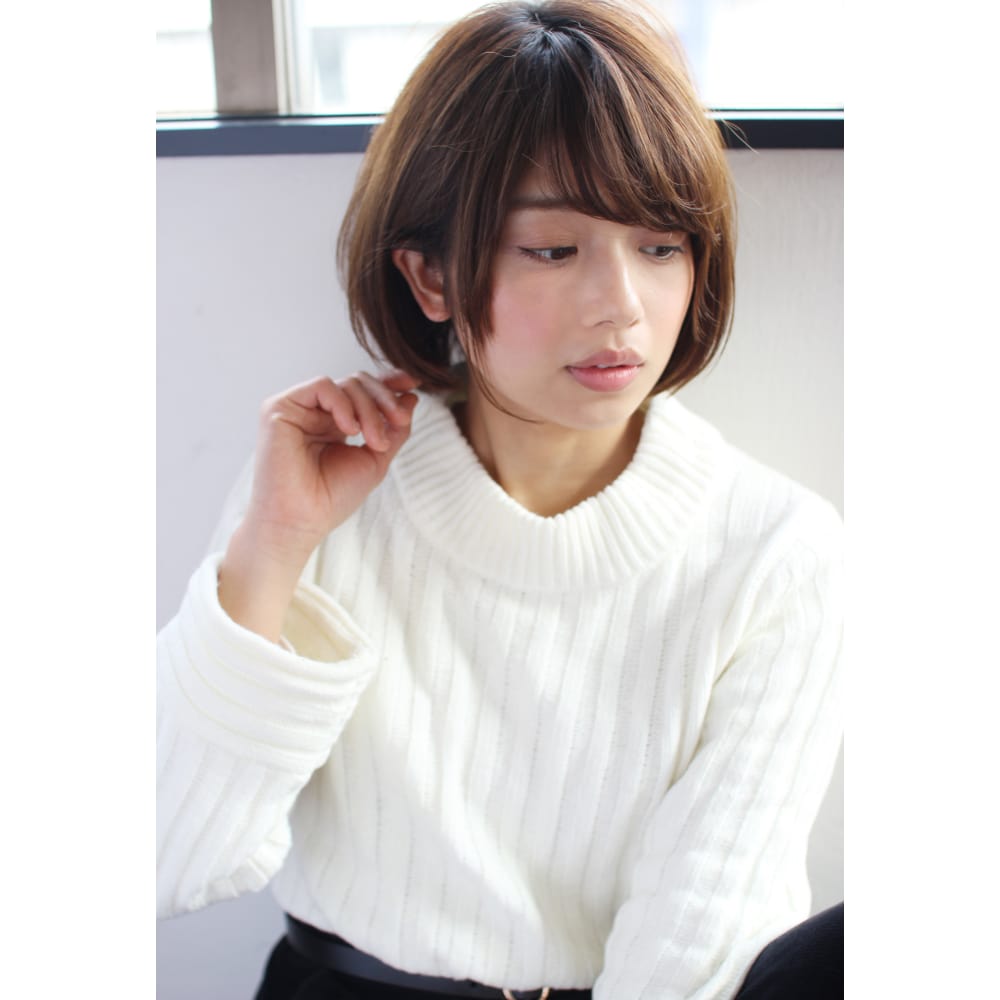 ナチュラルな大人ショートボブ M４４ Alice By Afloat アリスバイアフロート のヘアスタイル 美容院 美容室を予約するなら楽天ビューティ