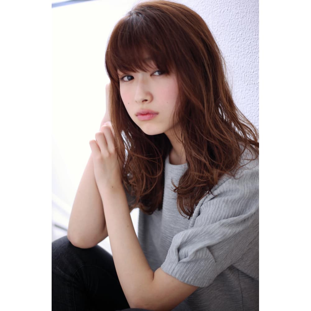 大人小顔フェアリーセミロング 30 40 50代の方も Maria By Afloat マリアバイアフロート のヘアスタイル 美容院 美容室を予約するなら楽天ビューティ