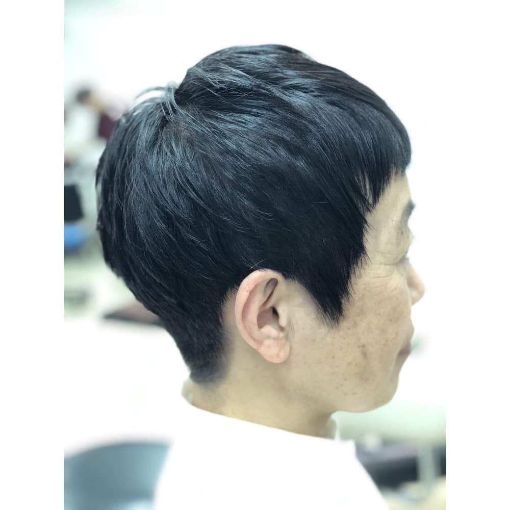 短くてもふんわりクセを生かしたミニマルなベリーショート Ash 武蔵境店 アッシュ のヘアスタイル 美容院 美容室を予約するなら楽天ビューティ