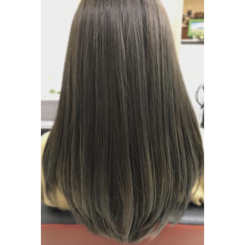 ホワイトグレージュグラデーション Astilbe By8piece アスチルベバイエイトピース のヘアスタイル 美容院 美容室を予約するなら楽天ビューティ ホワイトグレージュグラデーション Astilbe By8piece アスチルベバイエイトピース のヘアスタイル 美容院 美容室を予約するなら楽天ビューティ
