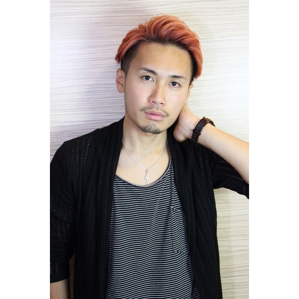 ワイルド系メンズスタイル ファインストームバング Albasanz アルバサンス のヘアスタイル 美容院 美容室を予約するなら楽天ビューティ