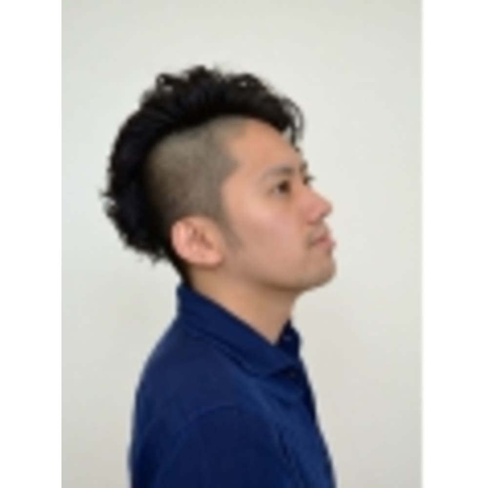 ネオ ツーブロック T Luxe Beaute ティー リュクスボーテ のヘアスタイル 美容院 美容室を予約するなら楽天ビューティ