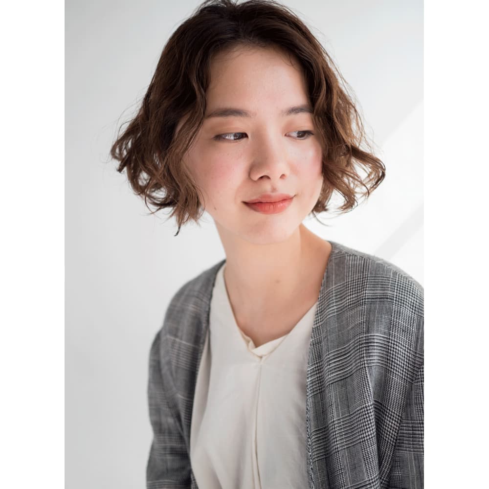 上品カジュアルなリラクシーボブパーマ Anti アンティ のヘアスタイル 美容院 美容室を予約するなら楽天ビューティ