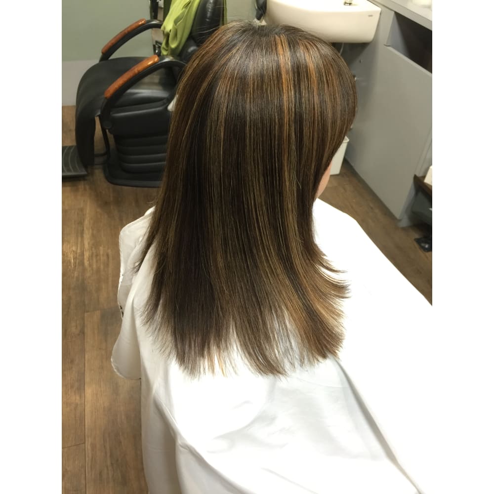 デザインも重視しつつ白髪も染めてます ホイルワークとカラー Polish Custom Hair ポリッシュ ドット カスタムヘア のヘアスタイル 美容院 美容室を予約するなら楽天ビューティ デザインも重視しつつ白髪も染めてます ホイルワークとカラー Polish Custom Hair ポリッシュ ドット カスタムヘア のヘアスタイル 美容院 美容室を予約するなら楽天ビューティ