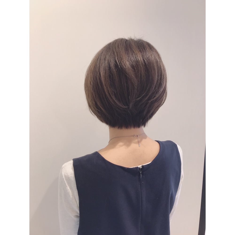 自然にまとまるショートボブ World Beauty Vivalto西宮店 ワールドビューティーヴィヴァルトニシノミヤテン のヘアスタイル 美容院 美容室を予約するなら楽天ビューティ